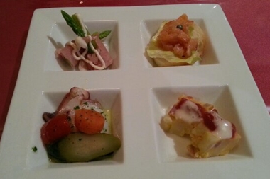 パエーリャと焼き鳥