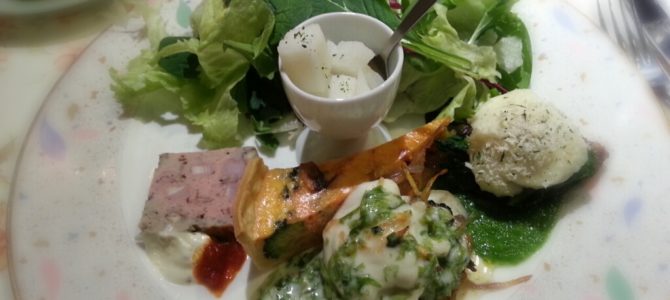 送別会でランチ堪能です