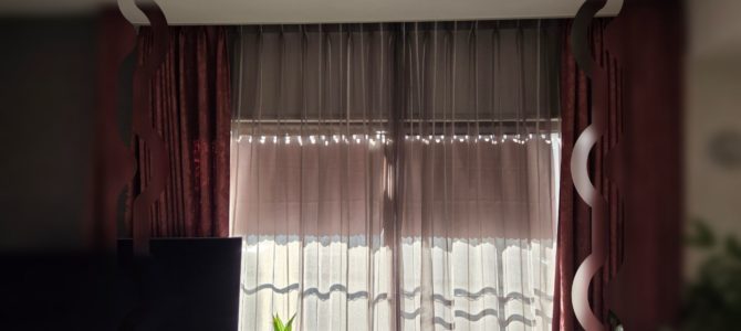 朝日眩しい問題